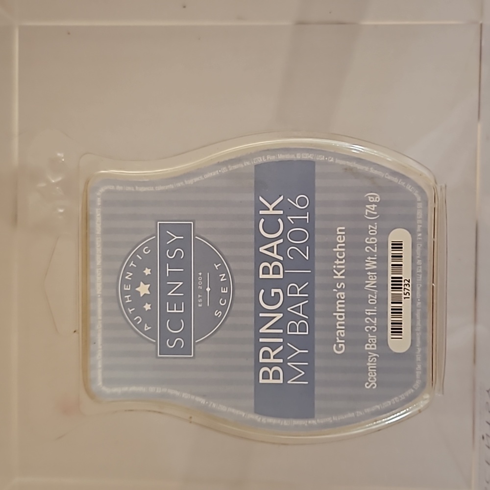 Grandma's Kitchen Scentsy Bar - New